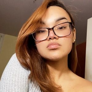 Meet your Posher, Amelia